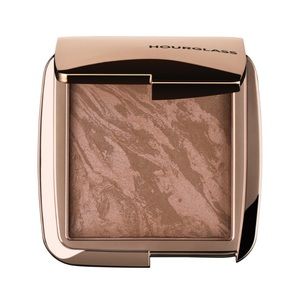 Hourglass Ambient Lighting Bronzer